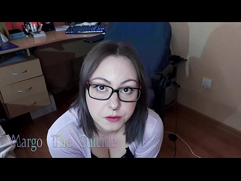 ❤️ Ọmọbinrin ti o ni gbese pẹlu awọn gilaasi buruja Dildo jinna lori Kamẹra ❤️  ni% yo.japangaysex.ru  ️❤